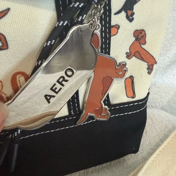 Aeropostale Cream and Black Dachshund Print Tote - Picture 5 of 10